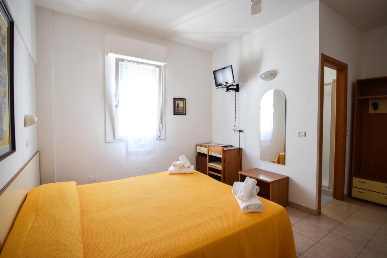 La Hotel