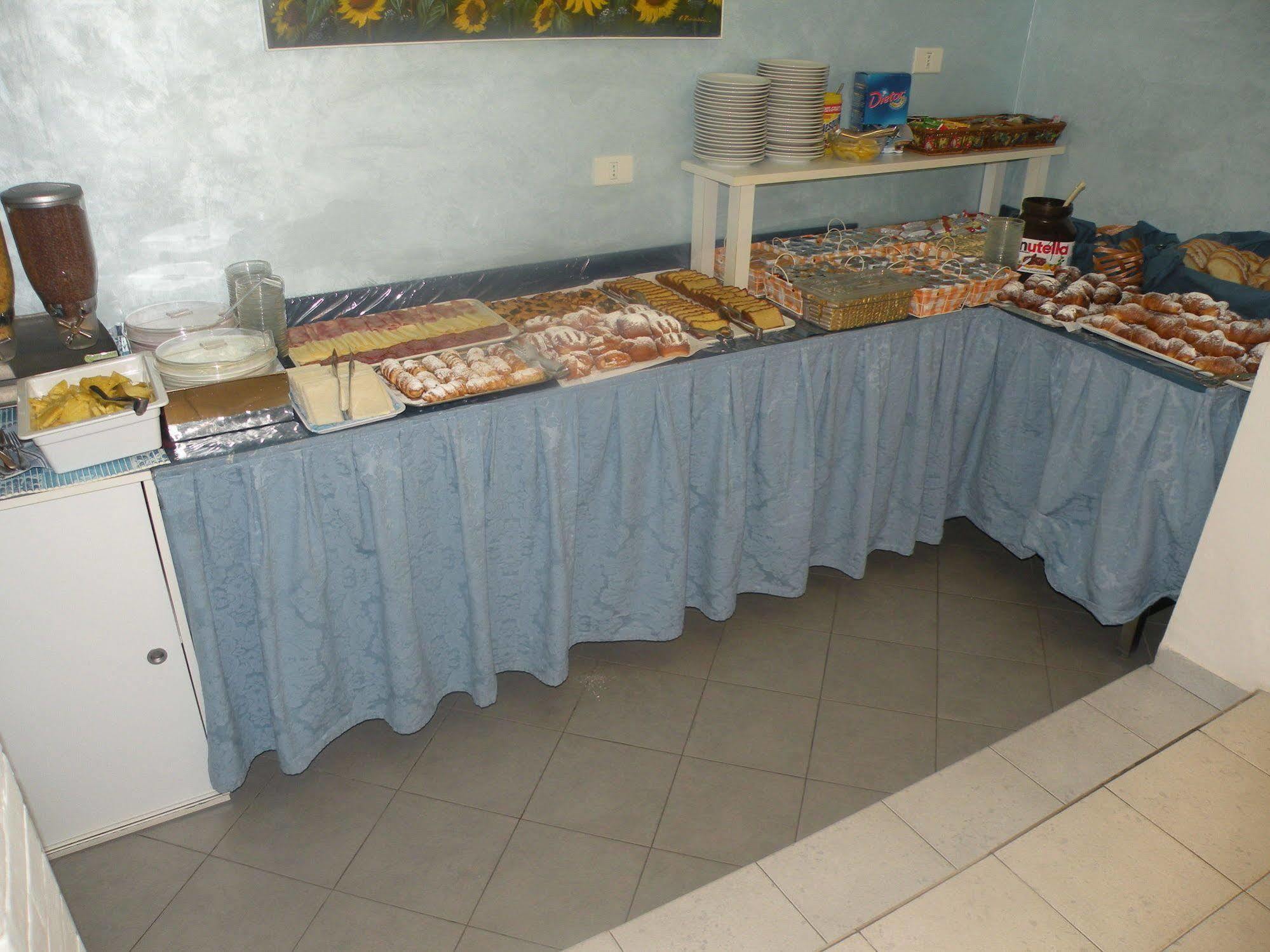 La Hotel 3*